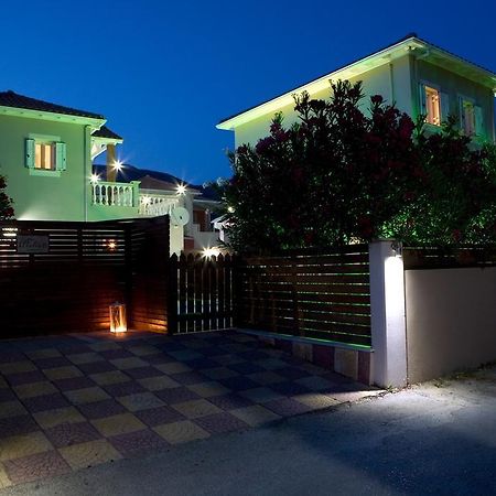 Le Torri Villas By Nidri Holiday Villas Exteriér fotografie